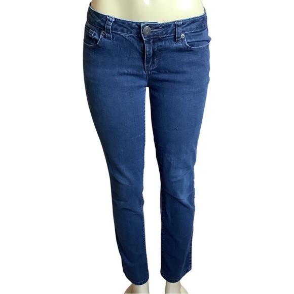 Jennifer Lopez Size 4 Blue Jeans Size 4 (Preowned) - Picture 1 of 6